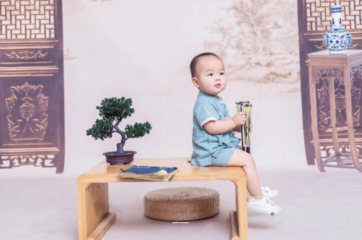 石狮宝宝多久不用拍嗝